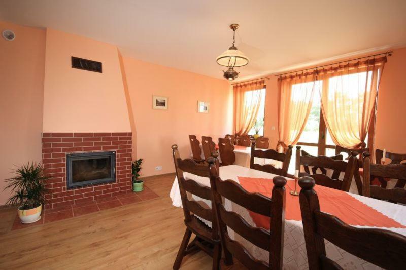 Karpnicka Struga W Dolinie Pałaców i Ogrodów Jelenia Góra Exterior foto
