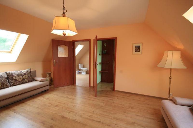Karpnicka Struga W Dolinie Pałaców i Ogrodów Jelenia Góra Exterior foto